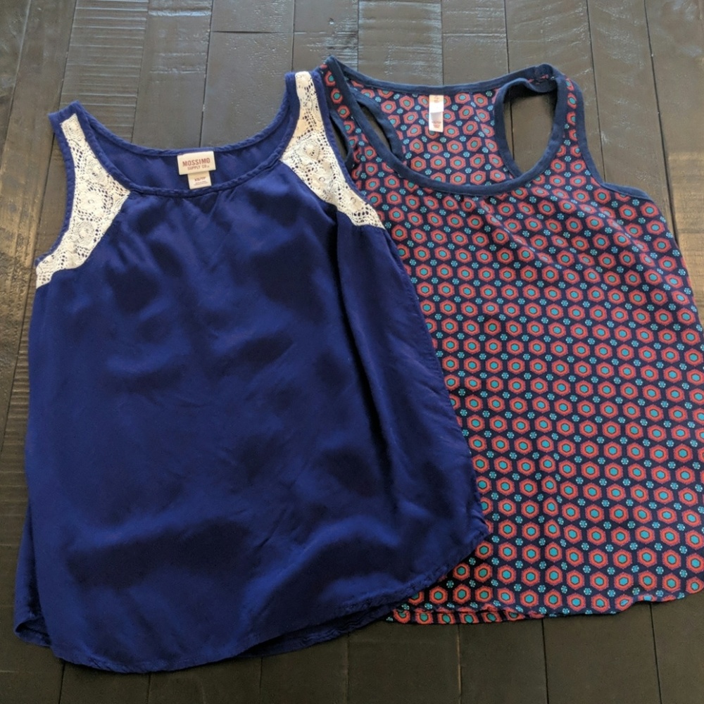 Lot of 2 tank tops
